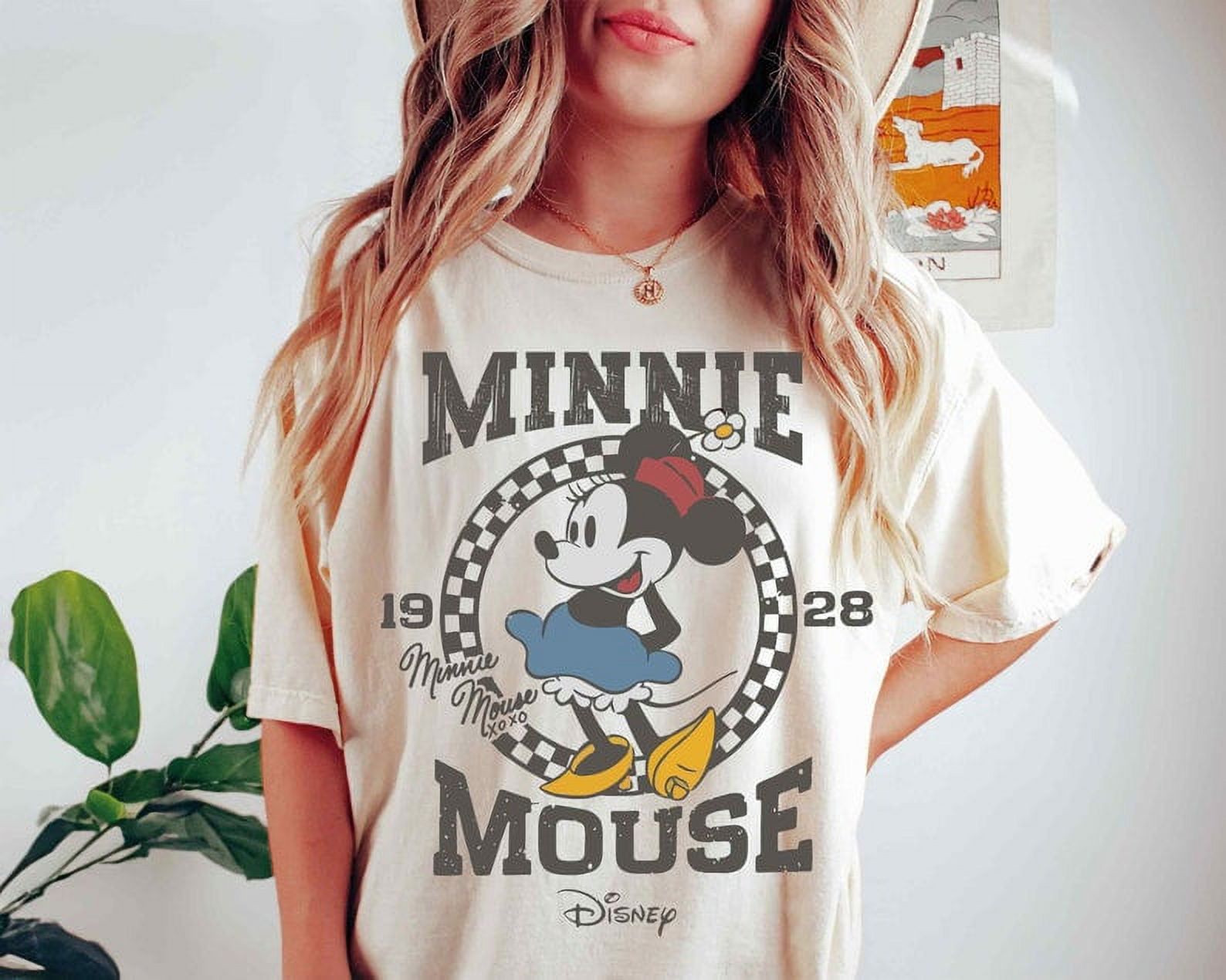 Retro Minnie Mouse Shirt, Vintage Minnie Shirt, Disney Vacation Shirt, Disneyland Minnie Shirt, Magic Kingdom Shirt, Classic Minnie Tee